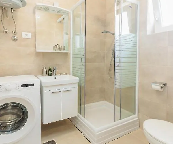 Buena Vida דירה זאדאר